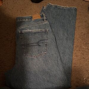 American Eagle Outfitters Baggy Jean